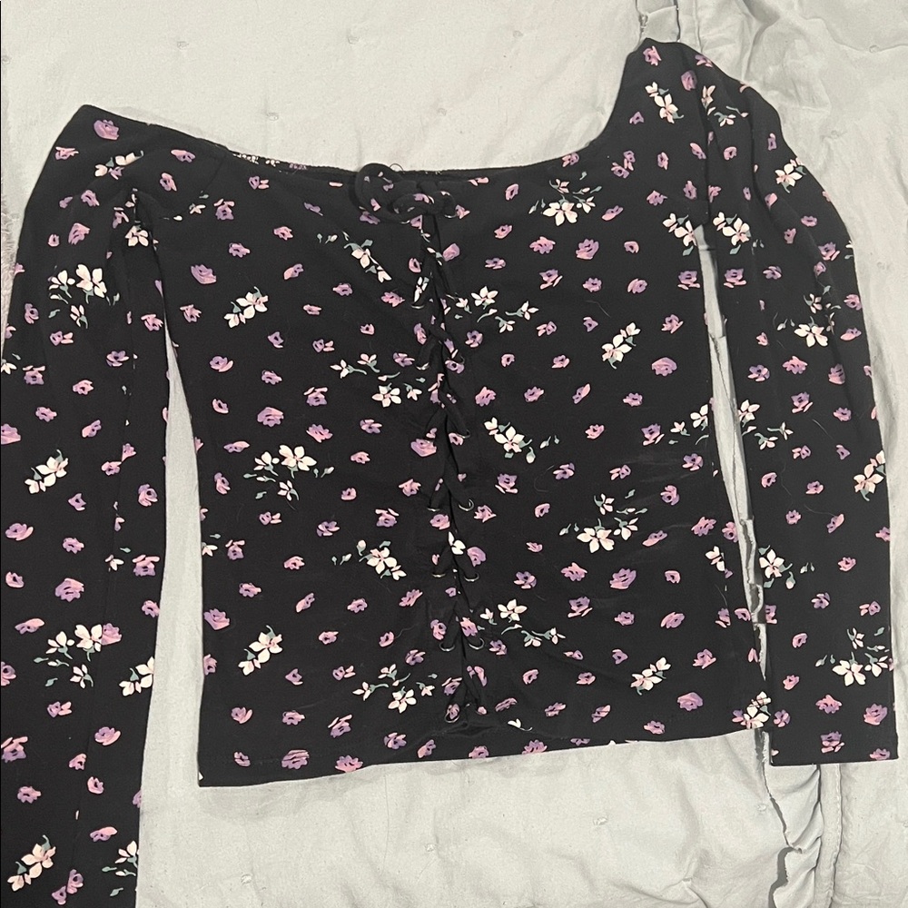 Aeropostale Black Top with Pink Accents